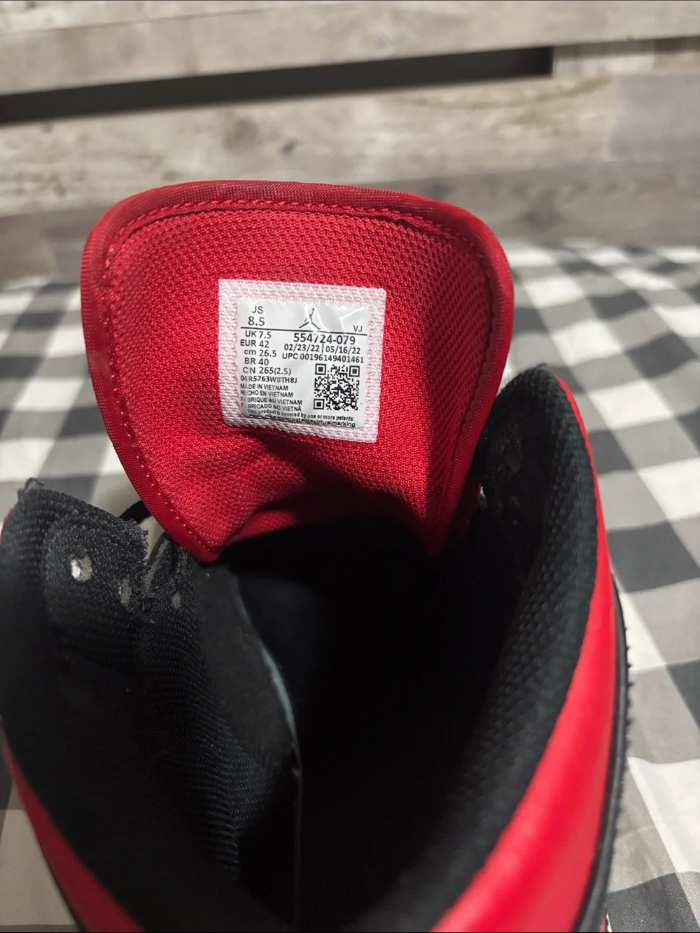 Jordan Men’s Sneaker - Red/Black/White